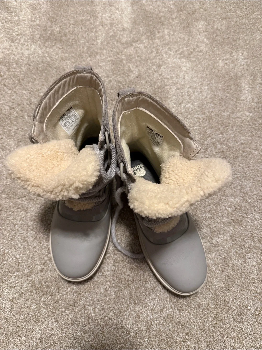 Sorel Gray Lace-Up Winter Boots with Cream Shearling